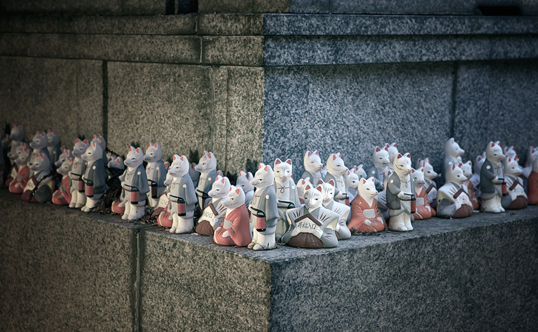 Link to image of Kitsune Figurines Under Different Ambient Light